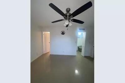 6300 S Falls Circle Dr, Unit #412, Lauderhill, FL 33319 - Photo 6