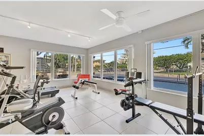 550  Bayshore Dr, Unit #310, Fort Lauderdale, FL 33304 - Photo 22