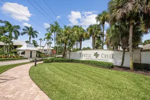 137 SE Turtle Creek Dr, Jupiter, FL 33469 - Photo 32