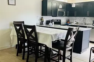 2852 Waterford Dr Unit, Deerfield Beach, FL 33442 - Photo 2