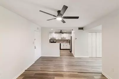 5100 SW 41st St, Unit #3Fl-321, Pembroke Park, FL 33023 - Photo 8