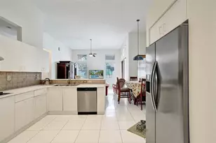 6411 NW 41st St, Coral Springs, FL 33067 - Photo 12