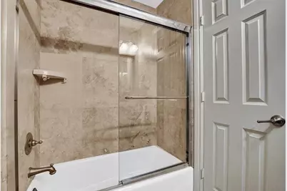 101 NE 21st St, Wilton Manors, FL 33305 - Photo 50