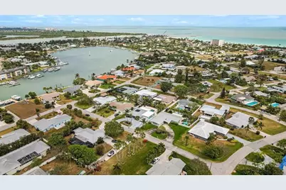 608  Malabar Avenue, Hutchinson Island, FL 34949 - Photo 36