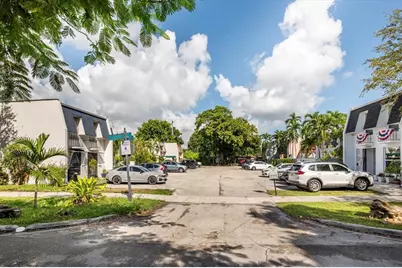 13509 NE 21st Ct, Unit #13509, North Miami, FL 33181 - Photo 12