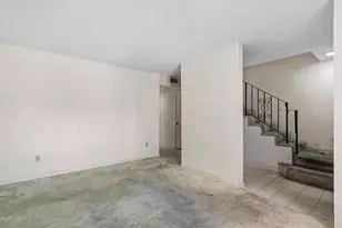 13509 NE 21st Ct, North Miami, FL 33181 - Photo 16