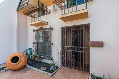 13509 NE 21st Ct, Unit #13509, North Miami, FL 33181 - Photo 4