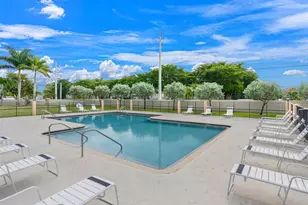 2326 NW 96th Way, Coral Springs, FL 33065 - Photo 26