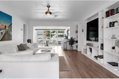 2233 SE 15th St, Pompano Beach, FL 33062 - Photo 14