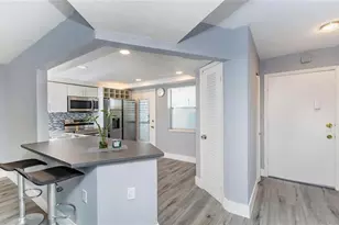 1101 NE 191st St Unit, Miami, FL 33179 - Photo 2