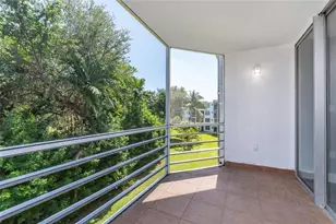 1101 NE 191st St Unit, Miami, FL 33179 - Photo 16