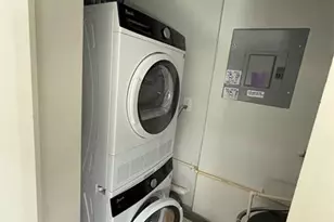 2400 NE 9th St, Fort Lauderdale, FL 33304 - Photo 46