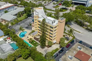 2400 NE 9th St, Fort Lauderdale, FL 33304 - Photo 6