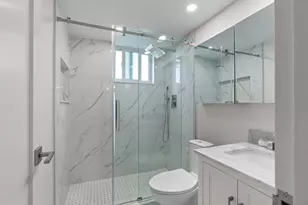 2400 NE 9th St, Fort Lauderdale, FL 33304 - Photo 26