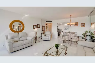 3333 NE 34th St, Unit #811, Fort Lauderdale, FL 33308 - Photo 2