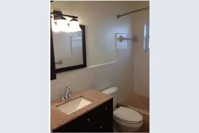 2404 NE 33rd Ave, Unit #12, Fort Lauderdale, FL 33305 - Photo 12