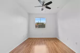 717 SW 107th Ave, Pembroke Pines, FL 33025 - Photo 12