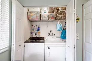 650 NW 78th Terrace, Pembroke Pines, FL 33024 - Photo 16