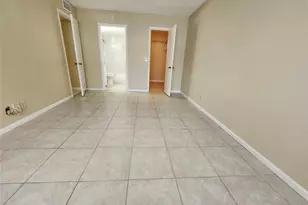 545 Trace Cir, Deerfield Beach, FL 33441 - Photo 18