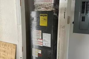 2863 NW 12th Ct, Fort Lauderdale, FL 33311 - Photo 14