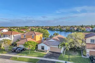 18510 NW 22nd St, Pembroke Pines, FL 33029 - Photo 44