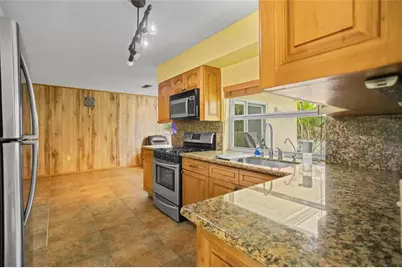 11331 NW 29th St, Sunrise, FL 33323 - Photo 34