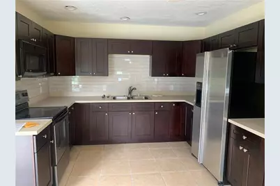 2701 NW 21st St, Fort Lauderdale, FL 33311 - Photo 8