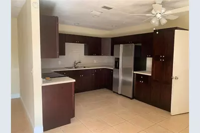 2701 NW 21st St, Fort Lauderdale, FL 33311 - Photo 12