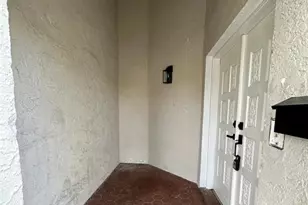 814 SW 12th Pl, Fort Lauderdale, FL 33315 - Photo 30