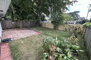 814 SW 12th Pl, Fort Lauderdale, FL 33315 - Photo 20