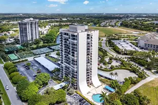 2400 Presidential Way, West Palm Beach, FL 33401 - Photo 2