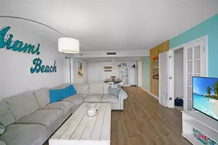 2400 Presidential Way, West Palm Beach, FL 33401 - Photo 4