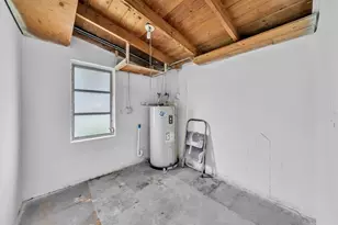 5811 NE 1st Terrace, Oakland Park, FL 33334 - Photo 12