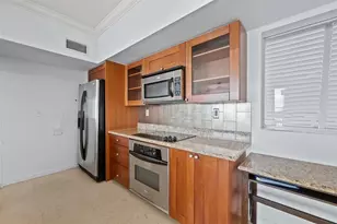 675 NW Flagler Ave, Stuart, FL 34994 - Photo 18