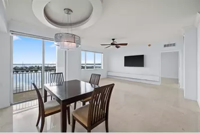 675 NW Flagler Ave, Unit #303, Stuart, FL 34994 - Photo 1