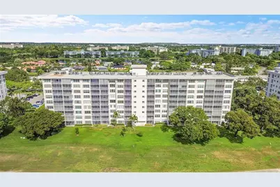 3100 N Palm Aire Dr, Unit #606, Pompano Beach, FL 33069 - Photo 40