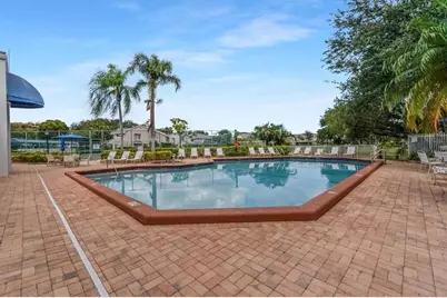 1916  Discovery Cir E, Unit #1916, Deerfield Beach, FL 33442 - Photo 30