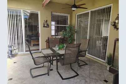 5423  Place Lake Dr, Fort Pierce, FL 34951 - Photo 36