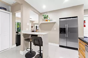 1401 NE 5th Terrace, Fort Lauderdale, FL 33304 - Photo 6