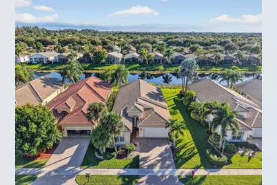 8216  Abalone Point Blvd, Lake Worth, FL 33467 - Photo 2