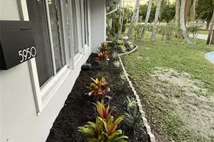 5950 NE 28th Ave, Fort Lauderdale, FL 33308 - Photo 8