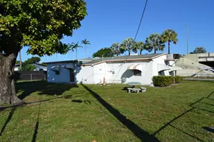 1700 NW 167th St, Miami Gardens, FL 33054 - Photo 24