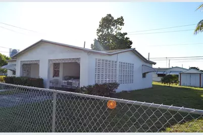 1700 NW 167th St, Miami Gardens, FL 33054 - Photo 2