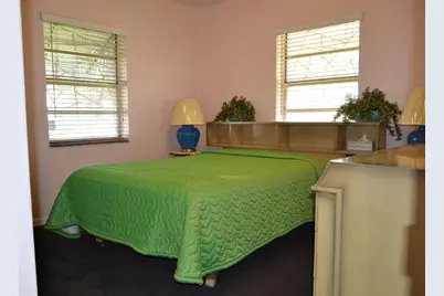 1700 NW 167th St, Miami Gardens, FL 33054 - Photo 18