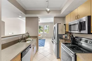 533 NE 3rd Ave, Fort Lauderdale, FL 33301 - Photo 6