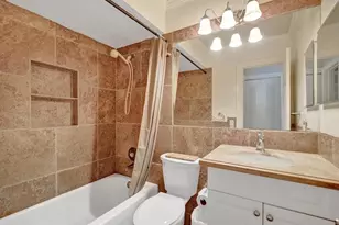 7625 NW 88th Way, Tamarac, FL 33321 - Photo 30