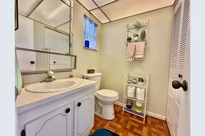 9821  Sunrise Lakes Blvd, Unit #303, Sunrise, FL 33322 - Photo 10