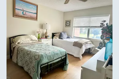 9821  Sunrise Lakes Blvd, Unit #303, Sunrise, FL 33322 - Photo 4