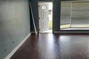 730 SW 67th Terrace, Pembroke Pines, FL 33023 - Photo 4