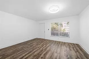 1100 Crystal Lake Dr, Deerfield Beach, FL 33064 - Photo 14